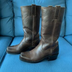 Frye boots women’s